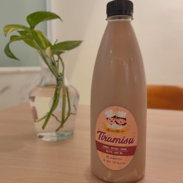 

Minuman Fresh Milk Pudding Varian Tiramissu