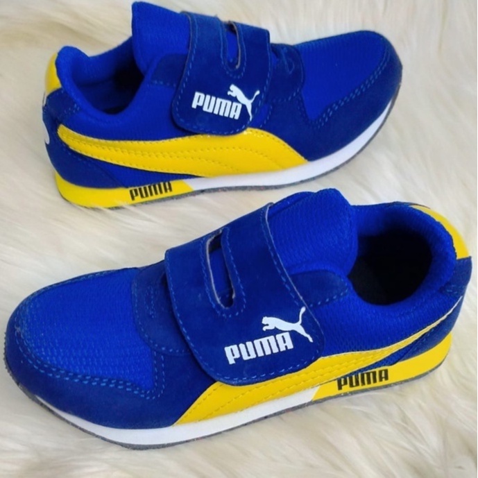 sepatu sneakers anak laki laki dan perempuan