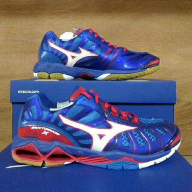 sepatu mizuno wave tornado x