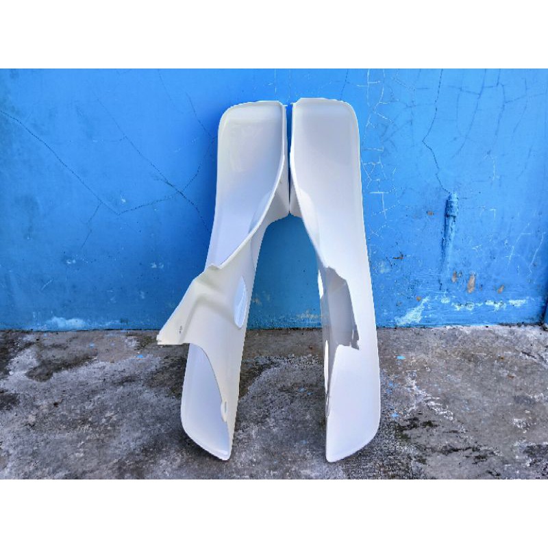 SAYAP DEPAN HONDA ASTREA GRAND