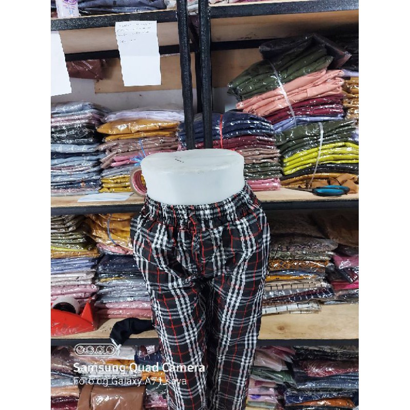 CELANA KOTAK WANITA TARTAN//CELANA CEWEK TARTAN MIRAH