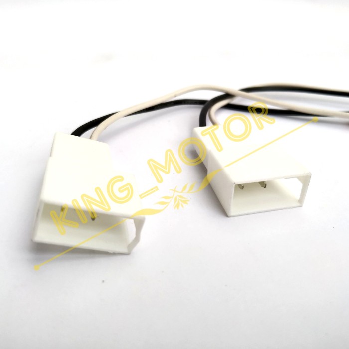 SOKET KABEL SPEAKER PNP TOYOTA
