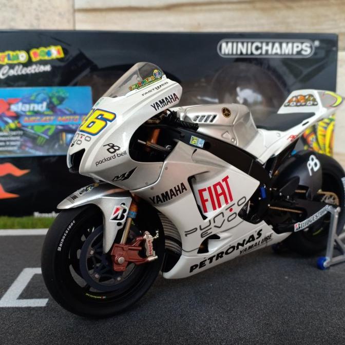 *#*#*#*#] Minichamps Valentino Rossi Estoril 2009