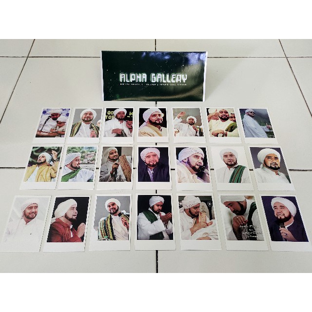Foto Polaroid Habib Syech bin Abdul Qodir Assegaf (Isi 21pcs)