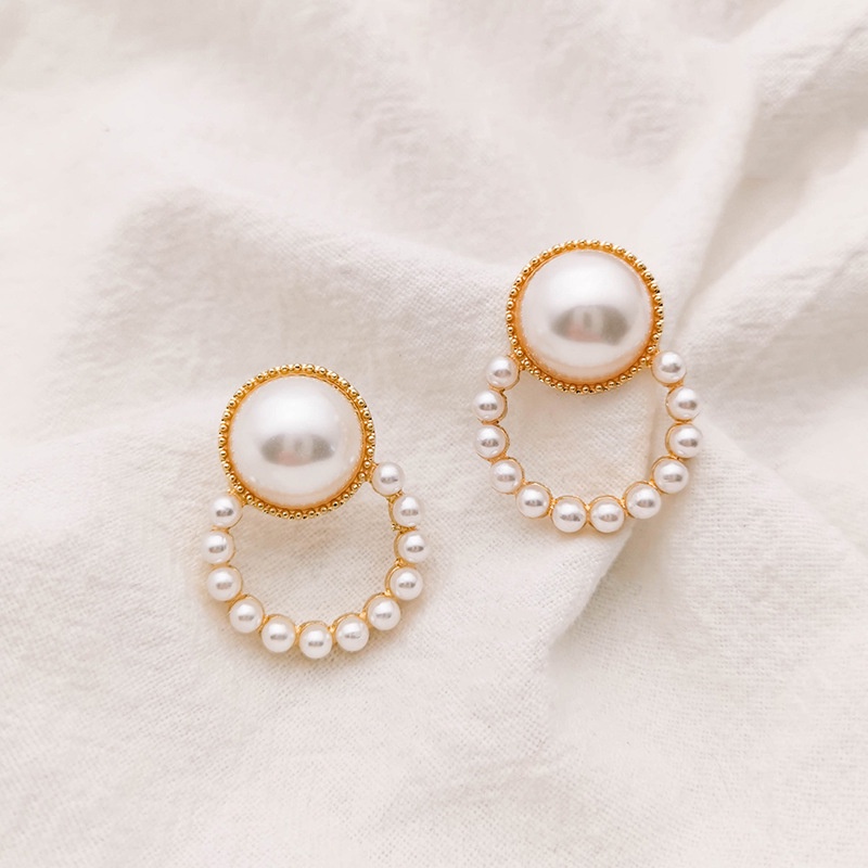 2021 Korean New Simple Fashion Geometry 925 Silver needle Stud Earrings / Trend Simulation Sweet Pearl Flower Alloy Earrings