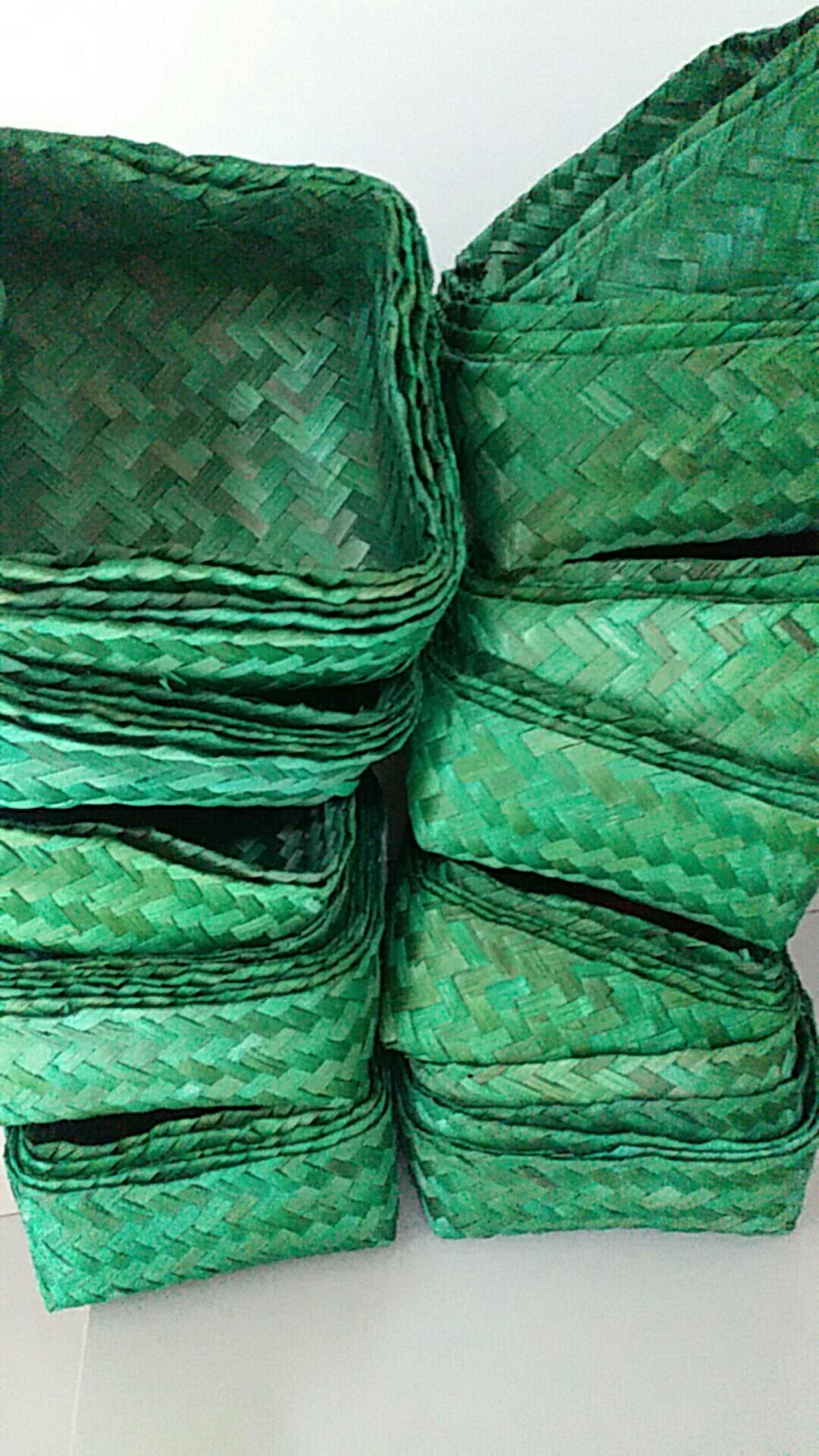 Besek Bambu Warna 18x18