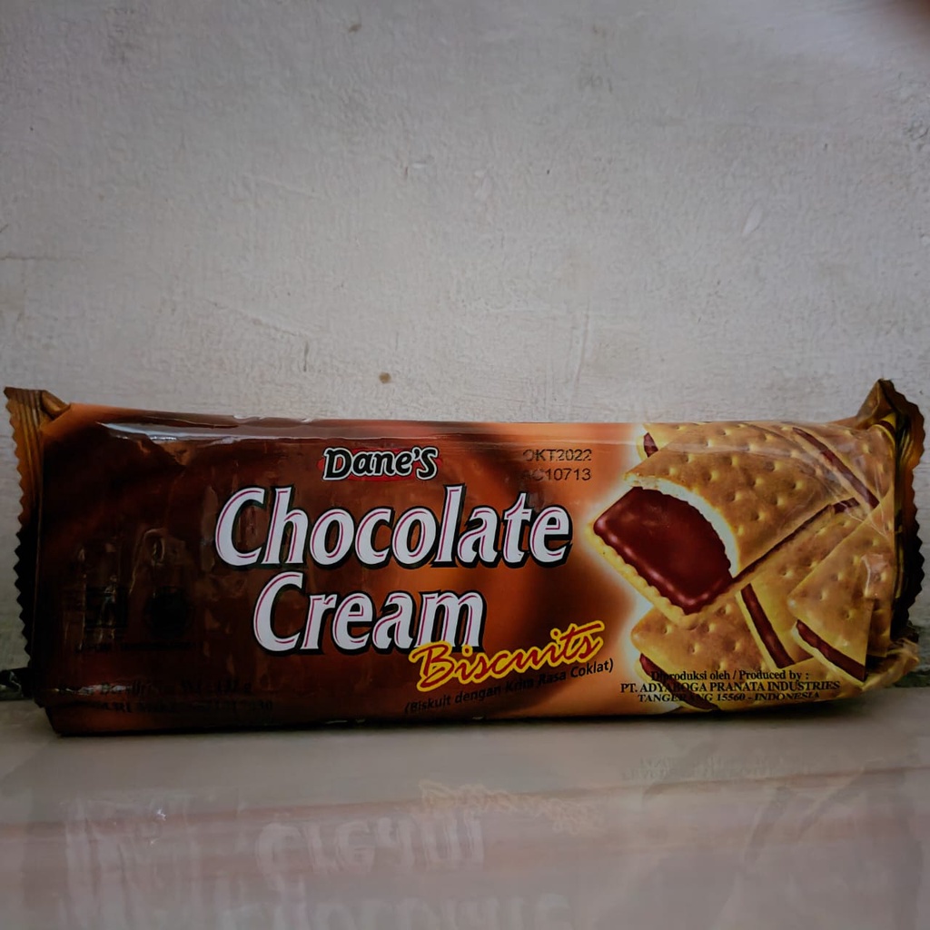 

Dane's Chocolate Cream Biscuits 128gr