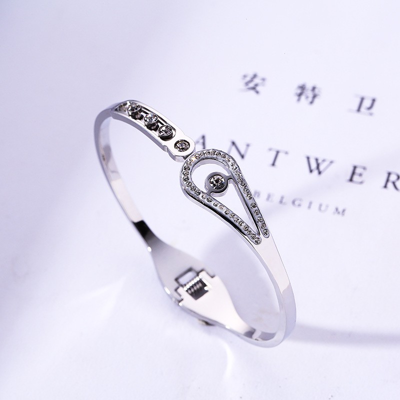 [NEW] Gelang Bracelet Wanita Aksesoris Titanium Korea Trend Masa Kini Cocok Hadiah GK118