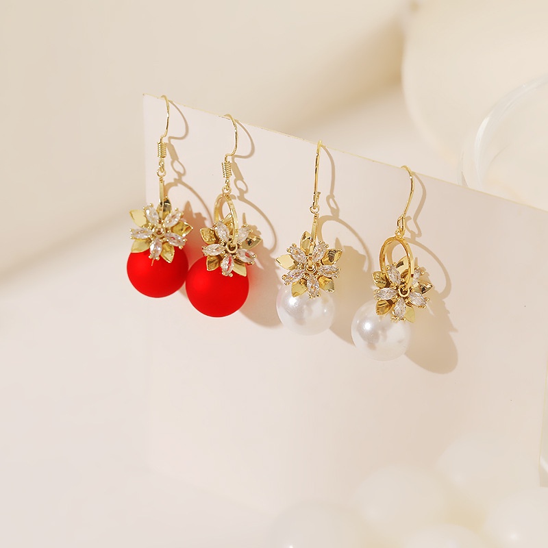 S925 Korea lingkaran bunga mutiara anting-anting wanita temperamental anting-anting trendi anting-an