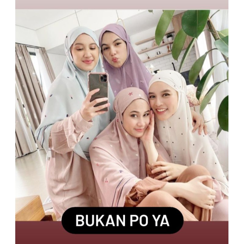 CERIA BERGO VANILLA HIJAB
