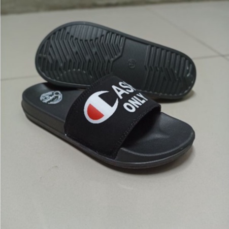 Sandal Slide Pria Berkualitas Nyaman di Pakai Terbaru