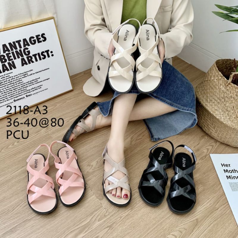 Sepatu sandal karet perempuan import terbaru sandal gunung wanita tali belakang