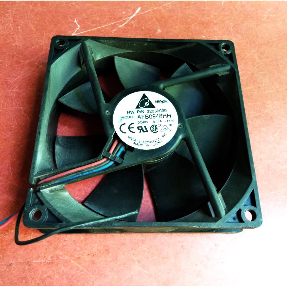 Fan Dc Brushless Delta E AFB0948HH 48v 0,14A Range24-56Vdc 9x9x2,5cm
