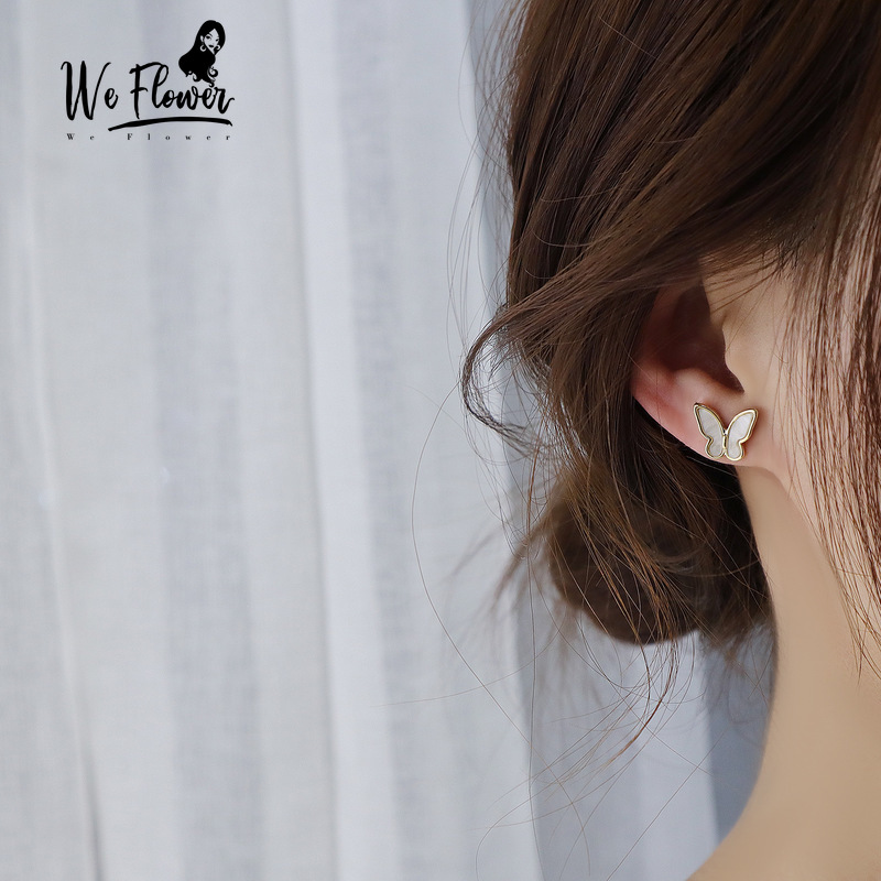 We Flower Anting Stud Desain Bunga Dan Kupu-Kupu Gaya Korea Untuk Wanita