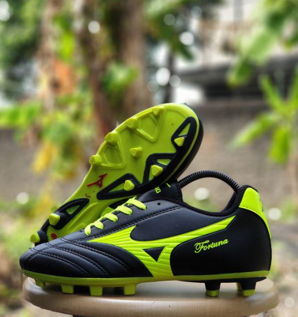 Sepatu futsal hotsell mizuno fortuna