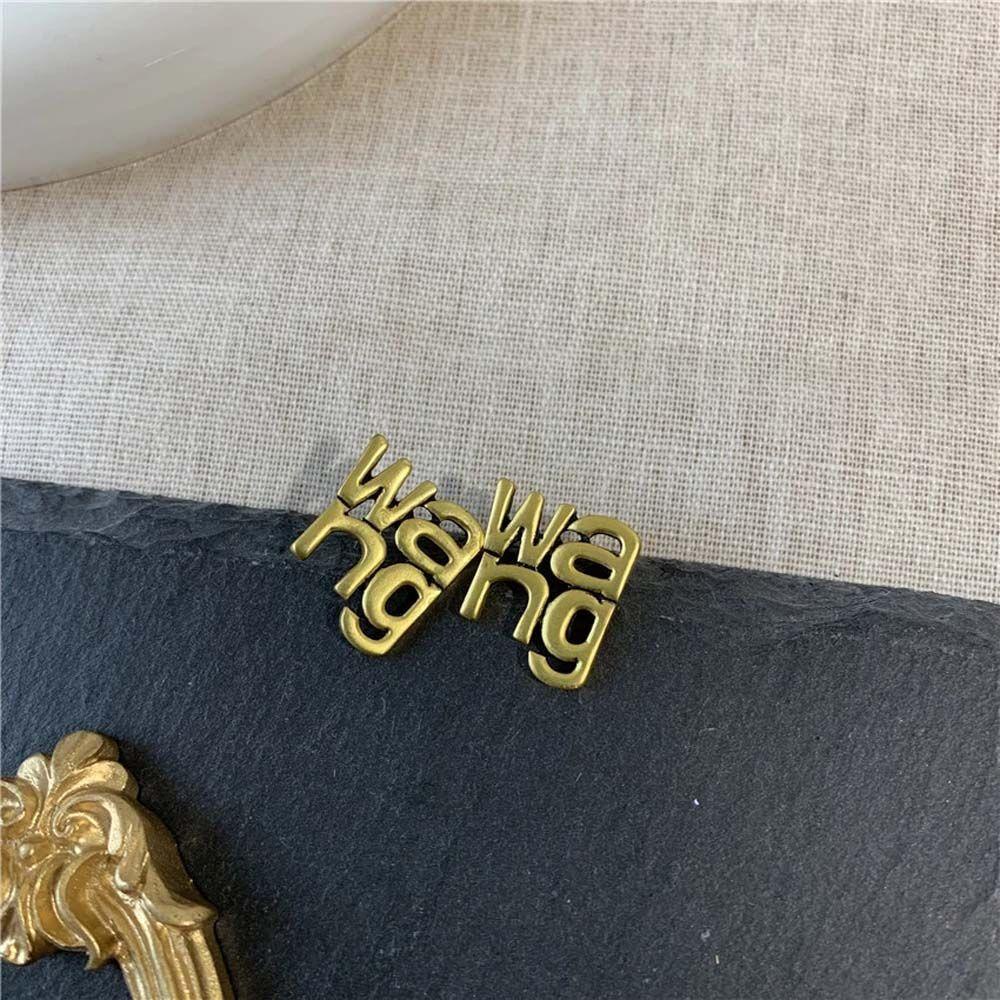 Mxbeauty Anting Wanita Lucu Indah Warna Emas Wang Huruf Kepribadian Vintage Stud Earrings