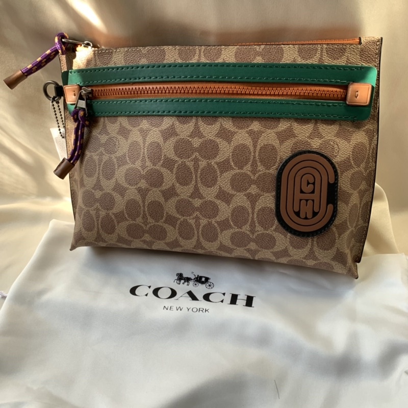 COACH CLUTCH ACADEMY POUCH IN SIGNATURE CANVAS WITH PATCH ORIGINAL - BROWN