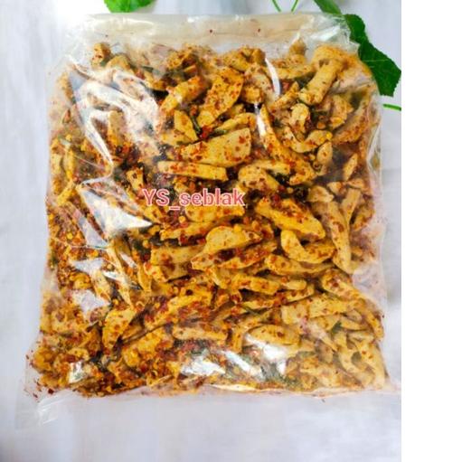 

✨ 7.7 basreng pedas daun jeruk basreng stik pedas 500grm paling murah