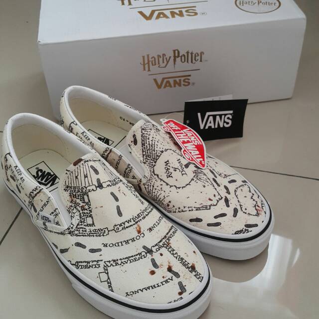 ORIGINAL BNIB with Tag Vans x Harry Potter Marauders Map Classic Slip On size 39
