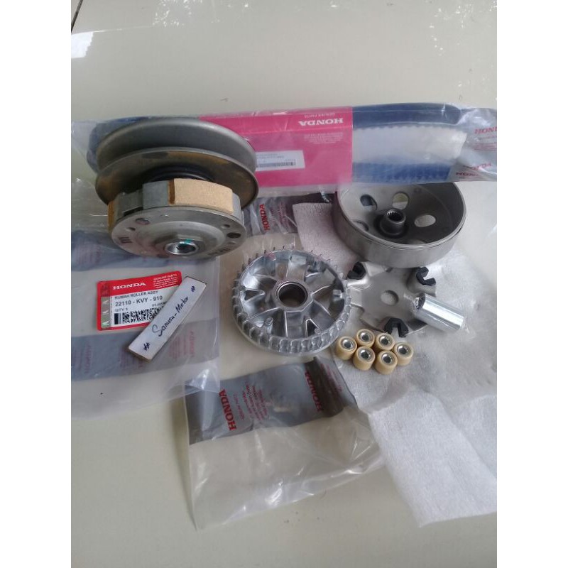 Paket CVT  Pully Assy Vambelt Rumah Roller Honda Beat karbu ,Scoopy karbu,Spacey karbu. Ori.