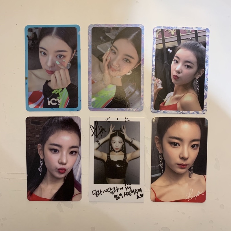 ITZY Lia it’z icy album and benefit pob polaroid photocard pc