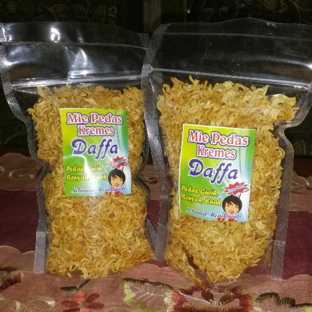 

Mie Pedas Kremes (kemasan 200 gr)