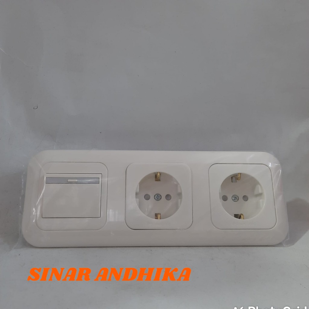 SAKLAR ENGKEL LEBAR + STOP KONTAK DOUBLE (CP) PANASONIC WEJ 7823 412121