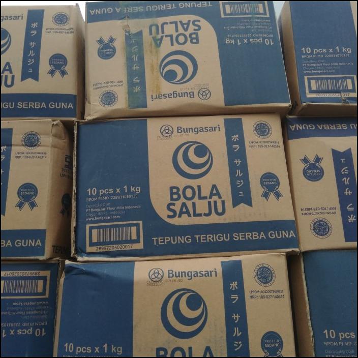 

terigu bola salju