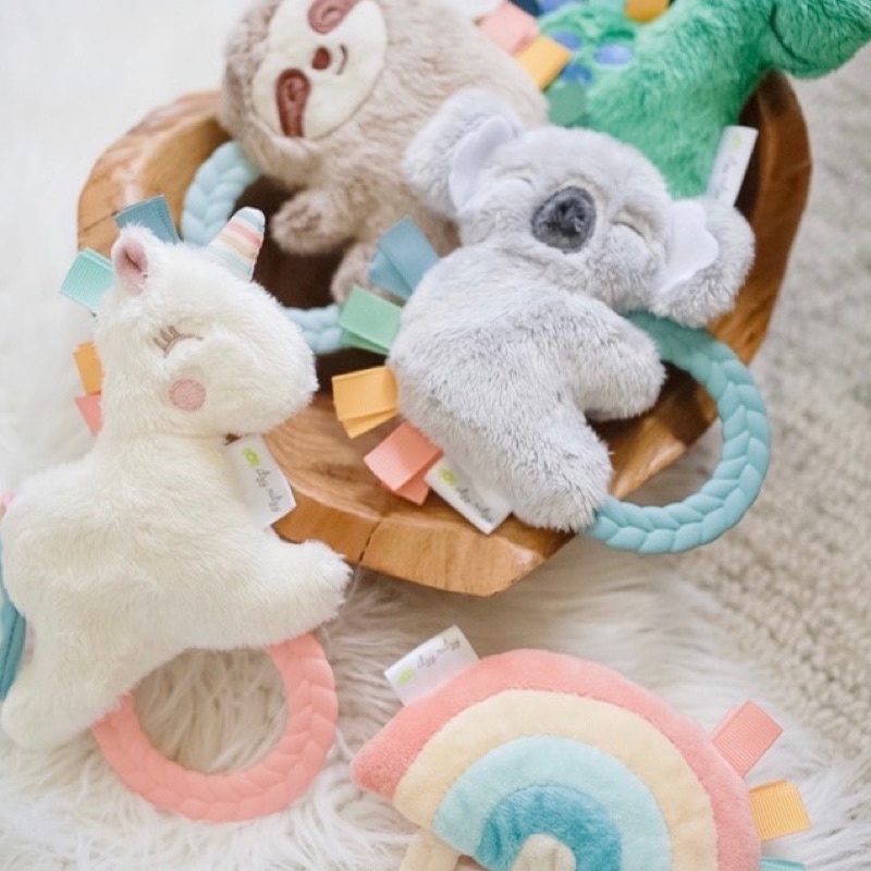 Itzy Ritzy - Teether Rattle Pal