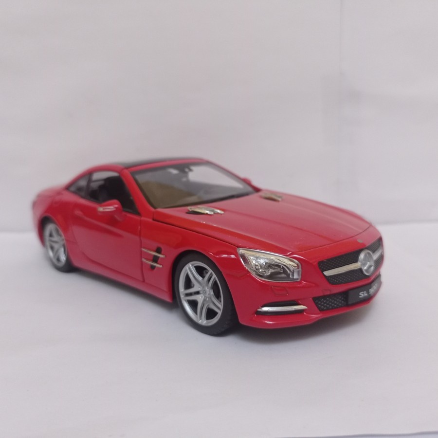 Diecast Mercedes-Benz SL500 Welly 1:24 mobil sport mainan anak koleksi