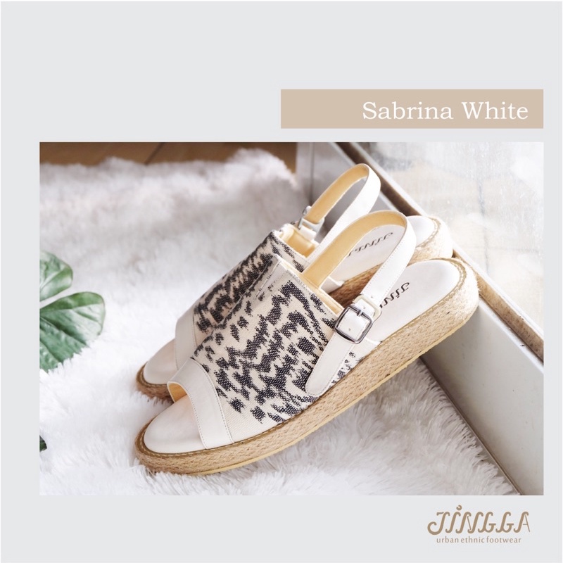 Sandal Wanita Terbaru Kekinian 2024 Sepatu Sandal Sabrina Putih Jingga