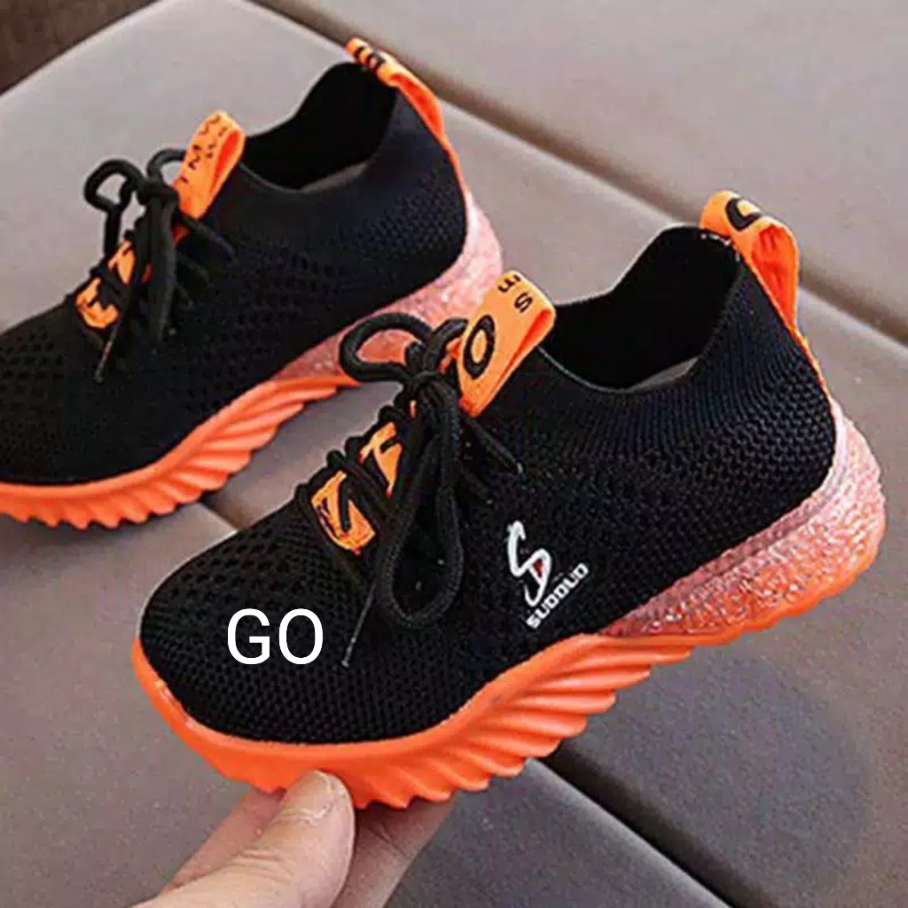 gos SK OBB Sepatu Sneakers Anak Laki-Laki / Perempuan Casual Bayi Import LED