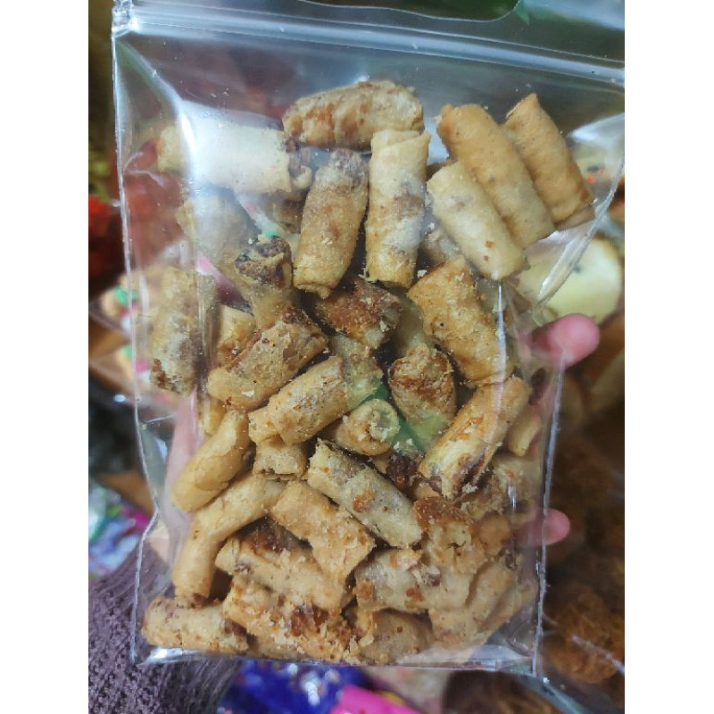 

Snack Sumpia isi udang ebi/abon