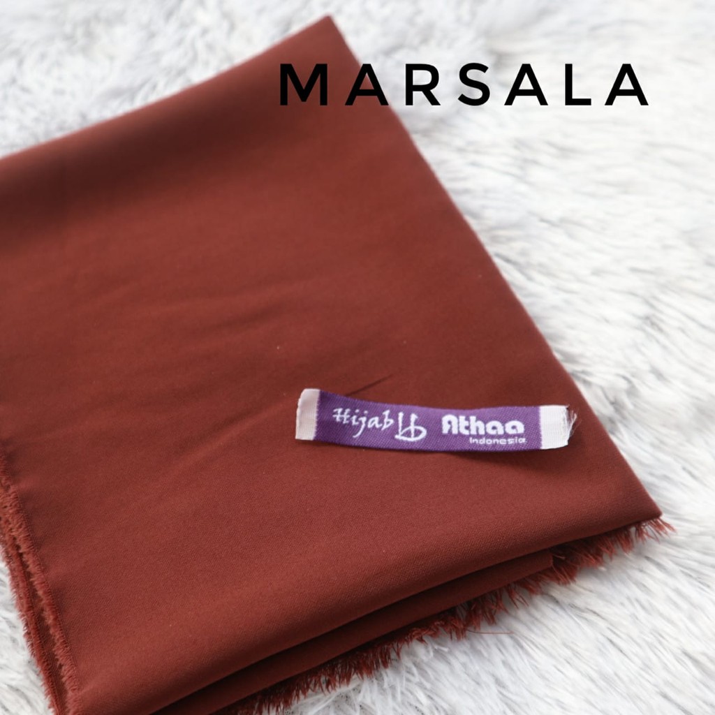 Jilbab Segiempat Wolfis / Khimar segi empat Wolfis Polos 120 x 120-120 Marsala