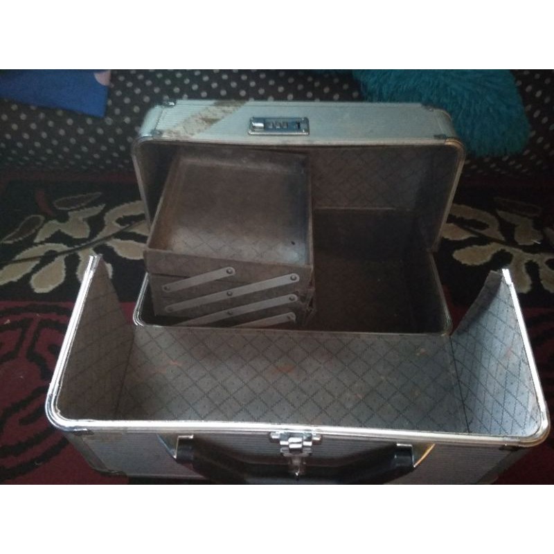 box make up beauty case