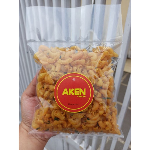 

Makaroni pedas aken cemilan 250gr