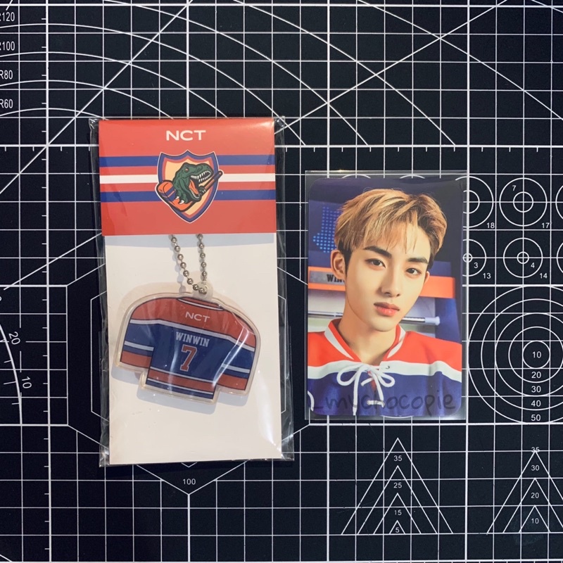 [READY] ACRYLIC CHARM KEYRING 90S LOVE WINWIN SET
