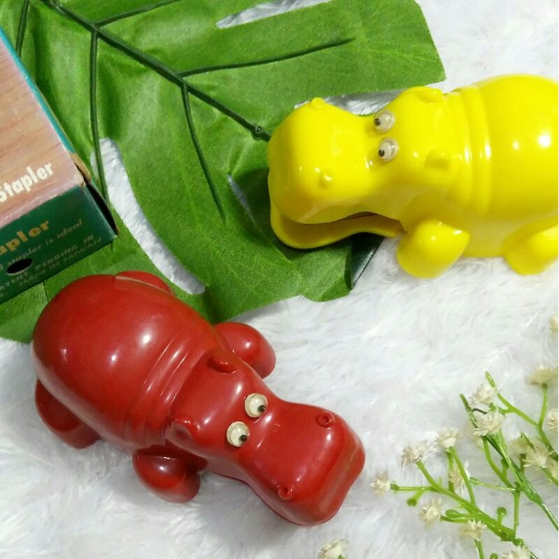 

Jepretan Kertas Lucu Hewan Kuda Nil Hippopotamus Free Refill Isi Ulang Stapler Staples Kecil N 10