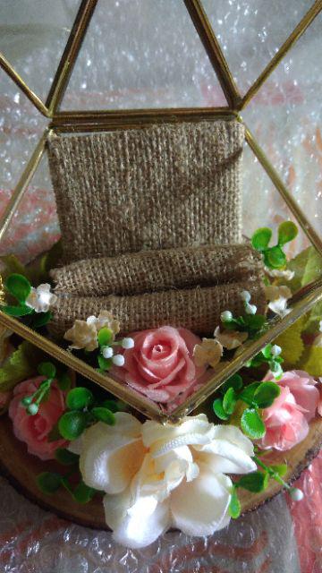 Ring Bearer Tempat Cincin Kaca Terarium
