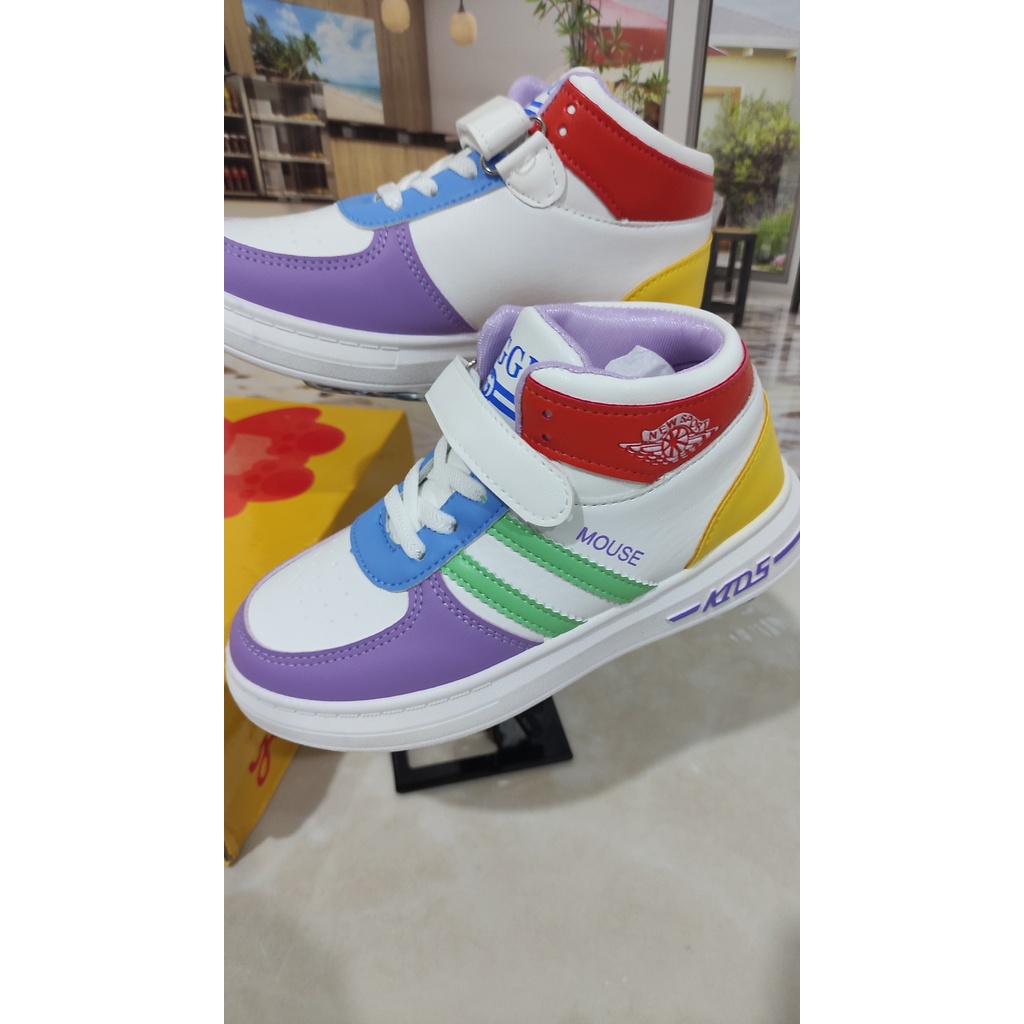 Sepatu Jordan Anak Cewek dari 32 - 37 impor