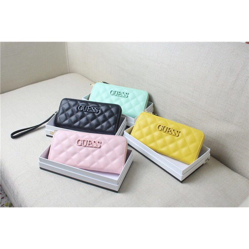 DISKON 60% Rekomendasi TERBARU !! DOMPET WANITA GUE*SS QUILTED ZIP
AROUND LONG WALLET / #95043