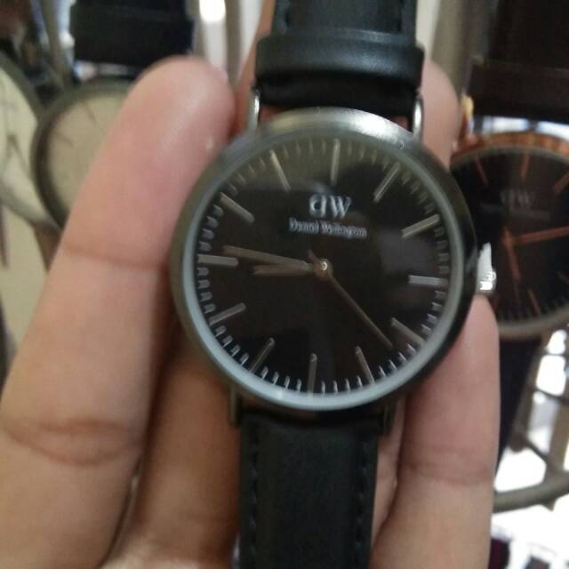 JAM TANGAN  PRIA DW KW SUPER