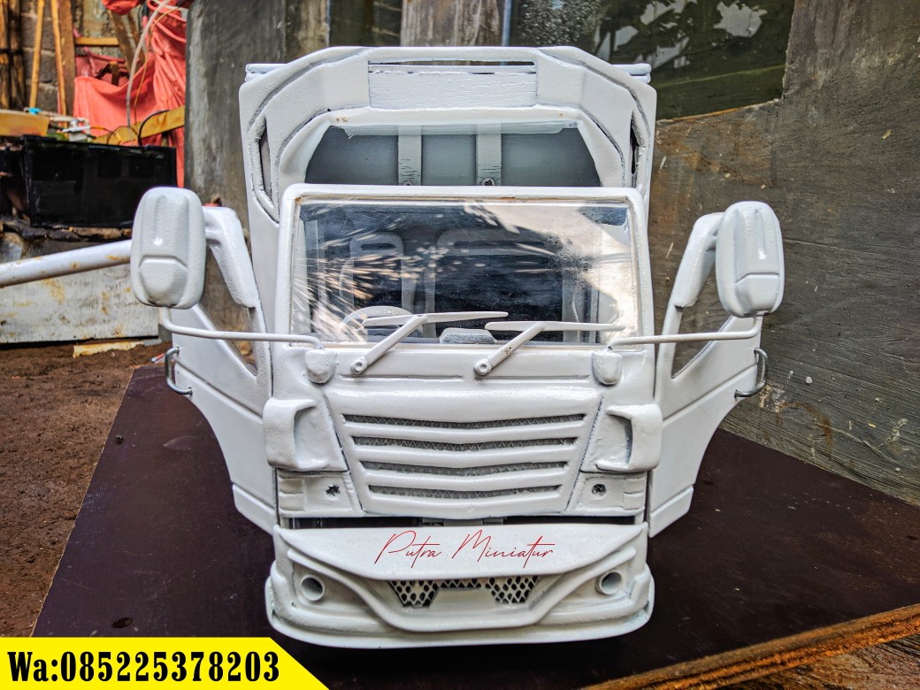 Akrilik Lembaran 1.5mm Bening Putih Susu Ukuran Custom -  Mika Acrylic Murah