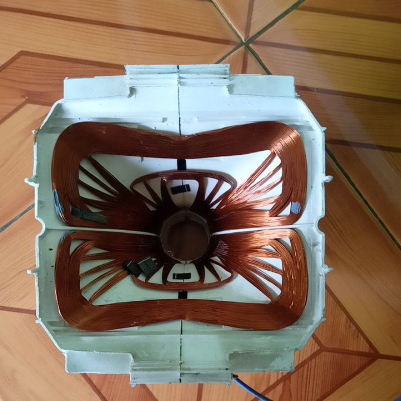 YOKE TV SLIM 21 INCH