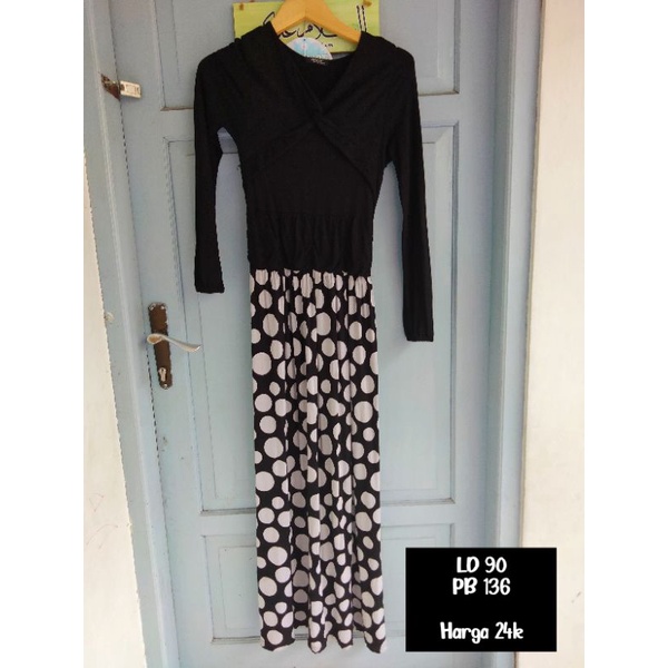 Preloved Gamis Hitam