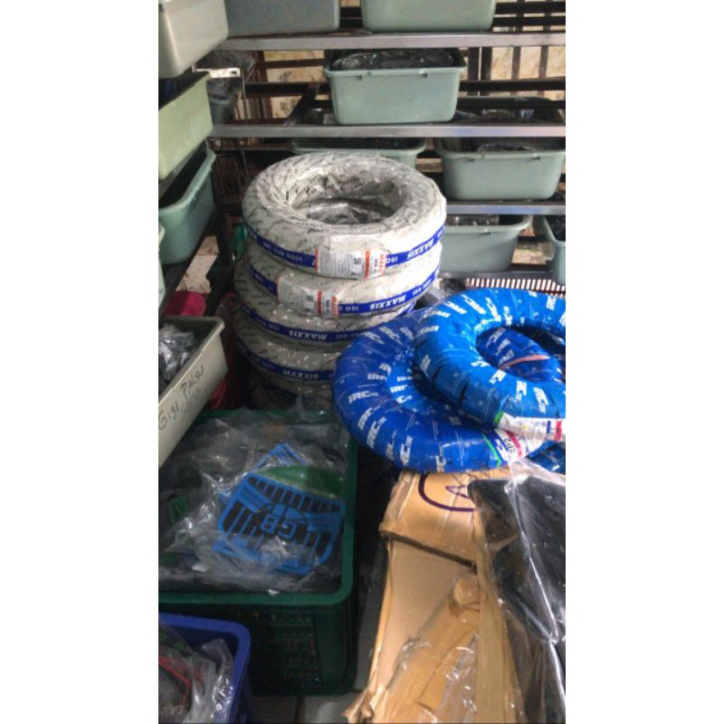 ban maxxis ring 10 90/90 vespa