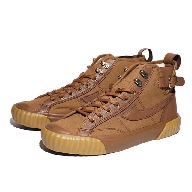 Compass desain oleh oldblue co.