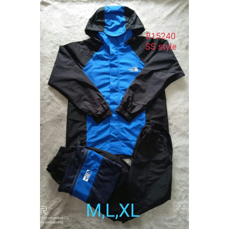 Jas Hujan The North Face