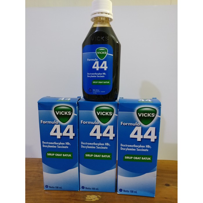 Vicks Formula 44 Obat Batuk 100ml Dewasa Spesialis Tenggorokan Gatal Kering Shopee Indonesia