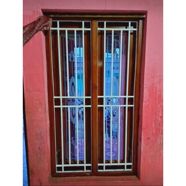 tralis,pagar holo,railing